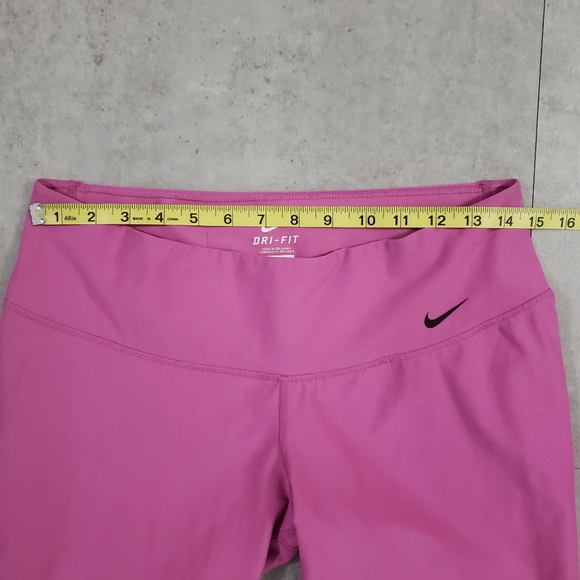 Nike Cropped Dri-Fit Leggings - Picture 5 of 6
